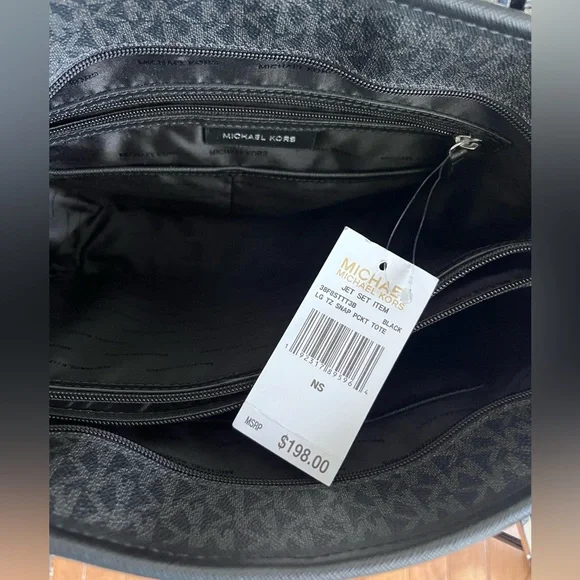 🖤Michael Kors Signature Black Tote Bag🖤 - Picture 13 of 14